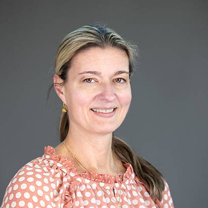 Maria Mlinac, MSN，注册会计师
